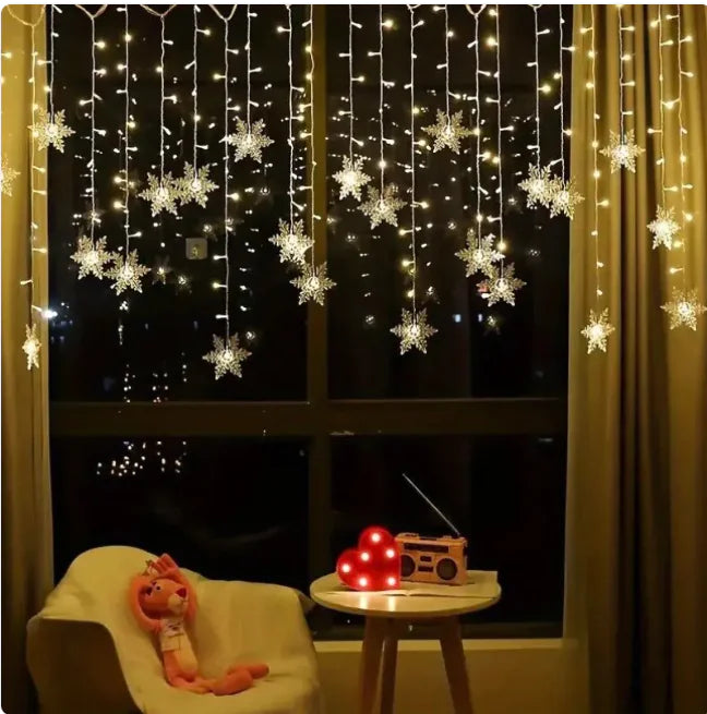 Snowflake Fairy Curtain Lights £19.50